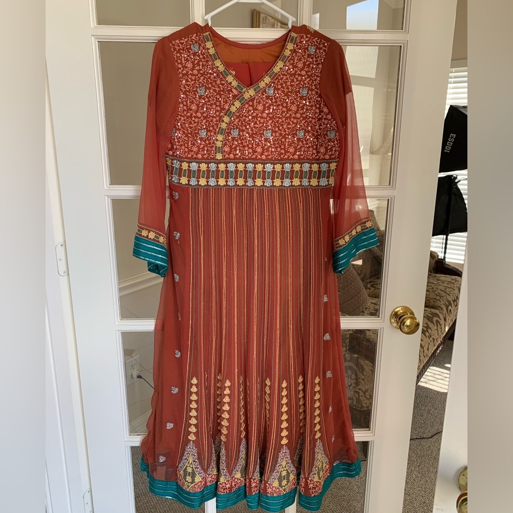 Pakistani Outfit